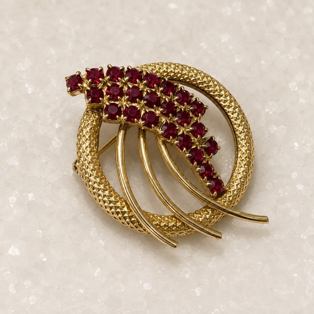 Vintage Mid Century Gold Tone Brooch Deep Ruby Red Rhinestones